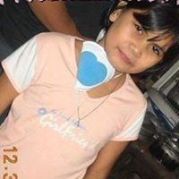 Angela Arias Photo 18