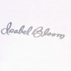 Isabel Bloom Photo 4