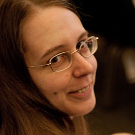Laura Davidson Photo 42