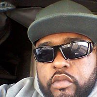 Delbert Jones Photo 36