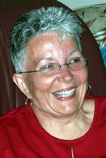 Suzanne Thornton Photo 27