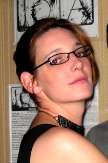 Amber Martin Photo 5