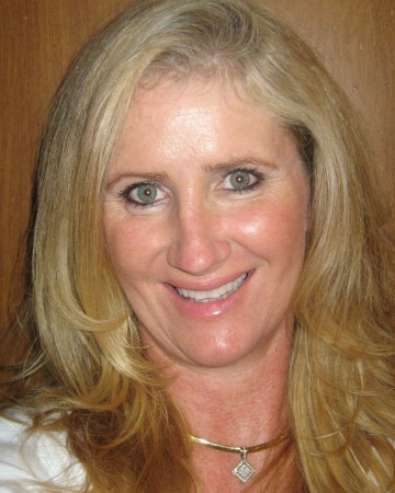 Shelly Riley Photo 31