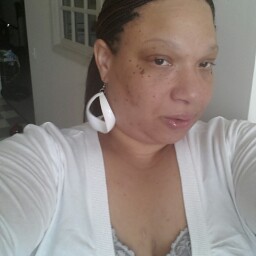 Latia Robinson Photo 17