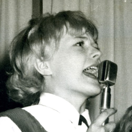 Jackie Marsh Photo 11