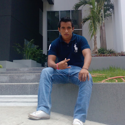 Wilson Salas Photo 25