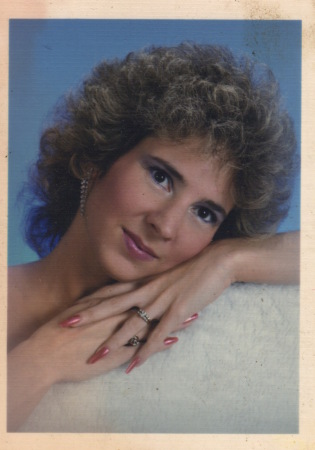 Debbie Cantrell Photo 18