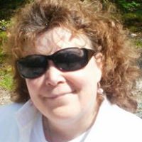 Karen Bennett Photo 42