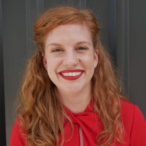 Molly Cook Photo 5