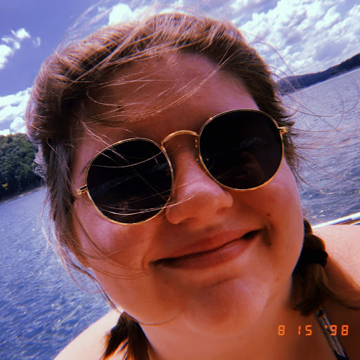 Elizabeth Gilbertson Photo 15