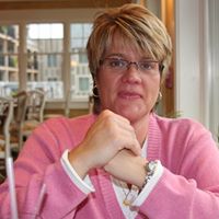 Teresa Gooch Photo 17
