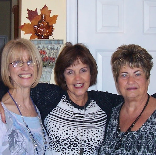 Vicki Weber Photo 12