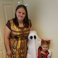 Kate Irwin Photo 17
