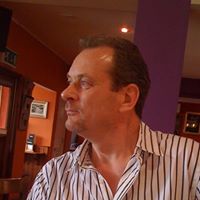 Stephen Burt Photo 15