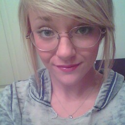 Sarah Biggers Photo 28