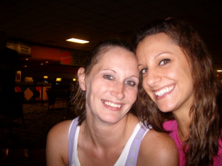 Ashley Hebert Photo 7