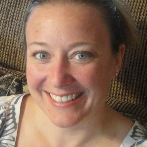 April Lang Photo 11