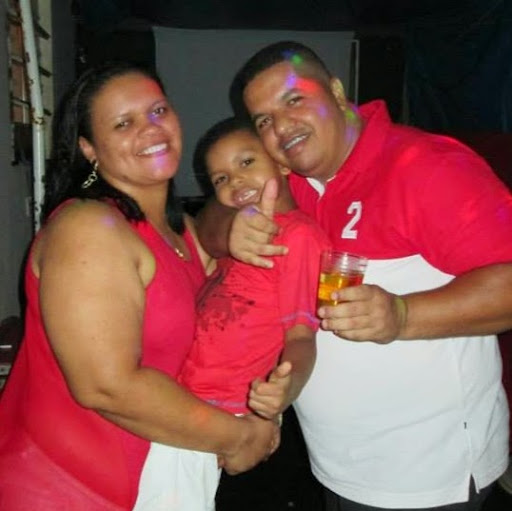Lisa Duarte Photo 35