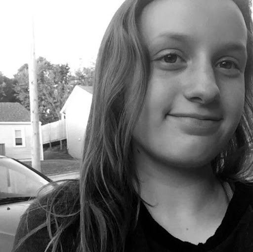 Anna Powers Photo 5