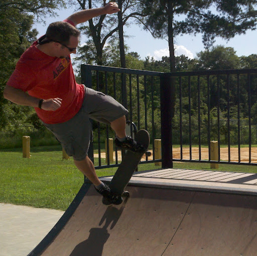 Adam Bennett Photo 12