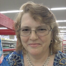 Vanessa Earl Photo 17
