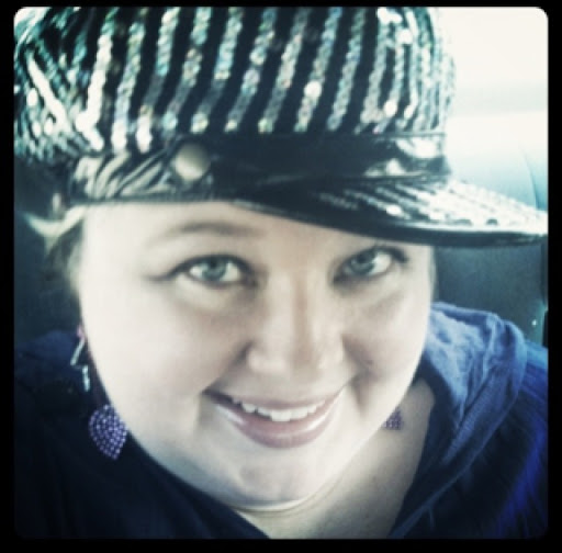 Amy Kemp Photo 30