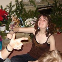 Alison Leach Photo 14