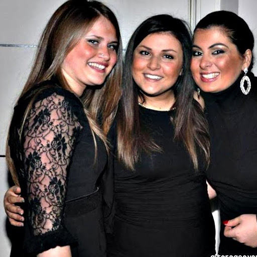 Teresa Farina Photo 24