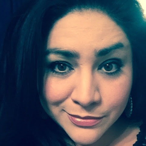 Heather Fuentes Photo 25