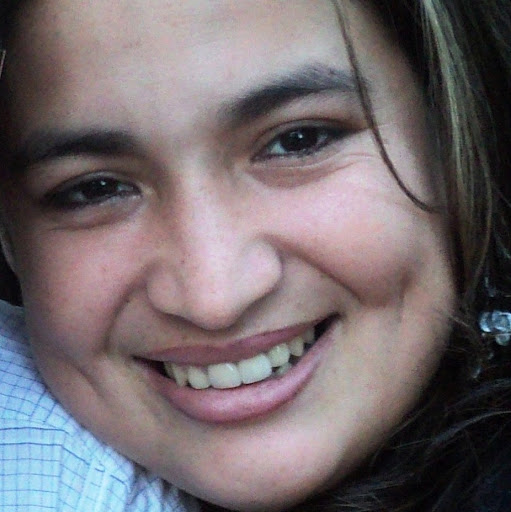 Mary Benitez Photo 16
