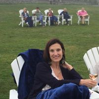 Kimberly Snyder Photo 28