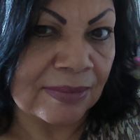 Angela Arias Photo 22
