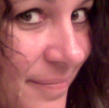 Shannon Jones Photo 22
