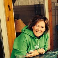 Shelley Caldwell Photo 37
