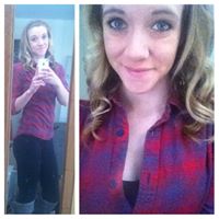 Michaela Poole Photo 5