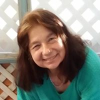Michele Whittaker Photo 19