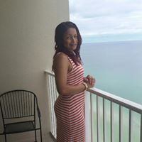 Jennifer Gaines Photo 18