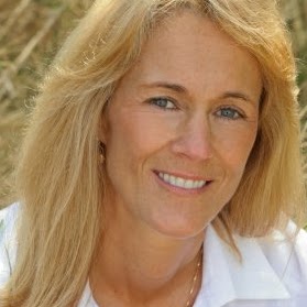 Cynthia Day Photo 32