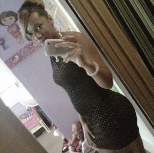 Latoya Robinson Photo 31