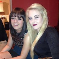 Laura Mahony Photo 6