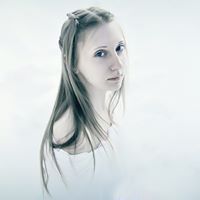Christina Michaelis Photo 4