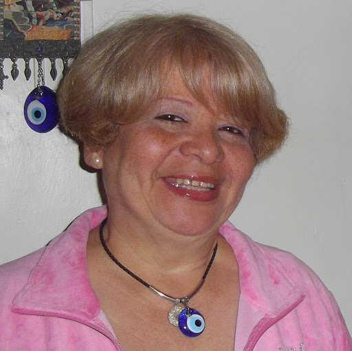 Ana Valera Photo 15