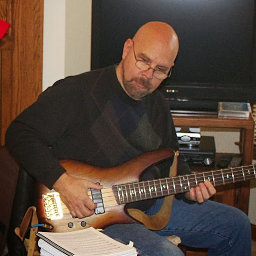Robert Stapleton Photo 41