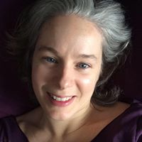 Robynn Roberts Photo 6