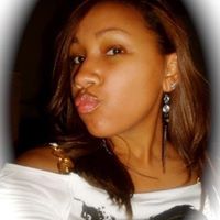 Chantell Robinson Photo 6