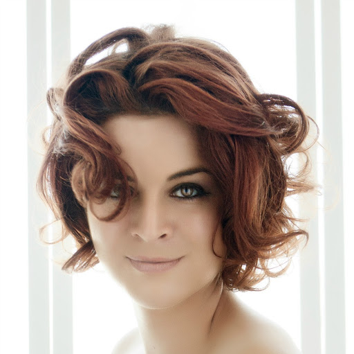 Lindsey Goodwin Photo 32