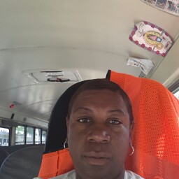 Yolanda Minor Photo 15