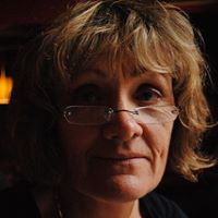 Annette Elliott Photo 26