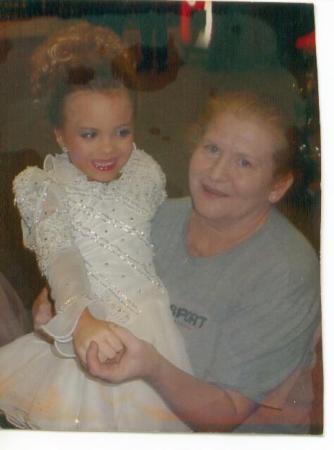 Carol Hunt Photo 36