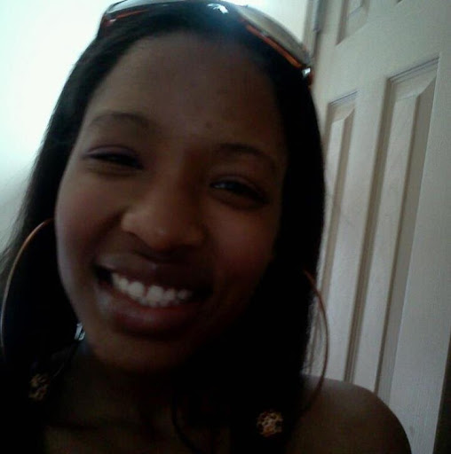 Briana Robinson Photo 7